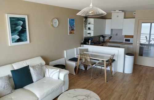 Bray-Dunes Apartment | Appartement vue mer à Bray-Dunes - 4 people - Parking included/Pets accepted