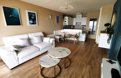 Bray-Dunes Apartment | Appartement vue mer à Bray-Dunes - 4 people - Parking included/Pets accepted