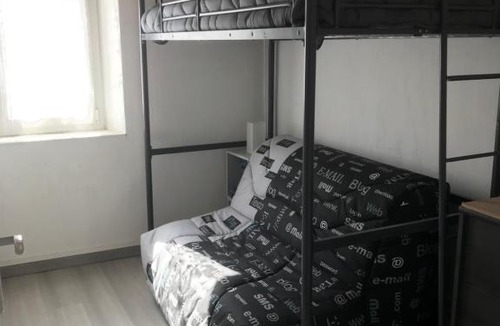 Nans-les-Pins Apartment | Appartement vue superbe ste Baume