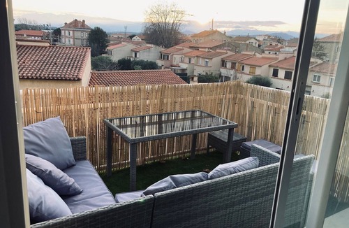 Rivesaltes Apartment | Appartement vue sur Canigou et Place de Parking