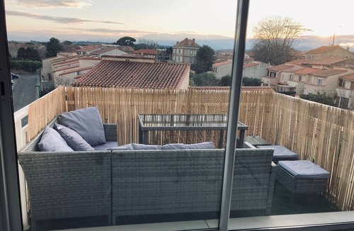 Rivesaltes Apartment | Appartement vue sur Canigou et Place de Parking