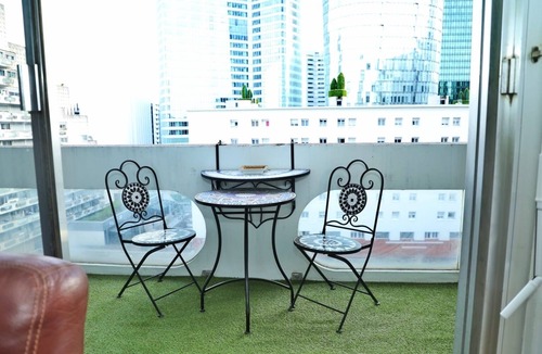 Gambetta Apartment | Appartement with balcony, La Défense - Paris