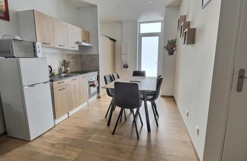 Amberieu-en-Bugey Apartment | Appartement Zen & Cosy