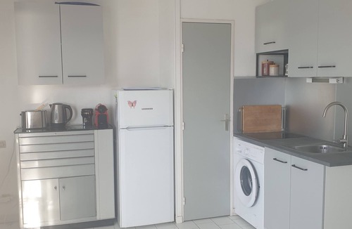 Frontignan Apartment | Appartementavec vue sur le Port Près de la Plage