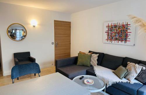 Aigues-Mortes Medieval City Apartment | Appartements 3 étoiles terrasse ou patio intra-muros