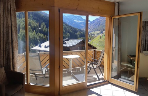 Ravaisch Apartment | Appartements Alpin Live, (Samnaun-Laret). by Interhome