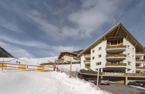 Ravaisch Apartment | Appartements Alpin Live, (Samnaun-Laret). by Interhome