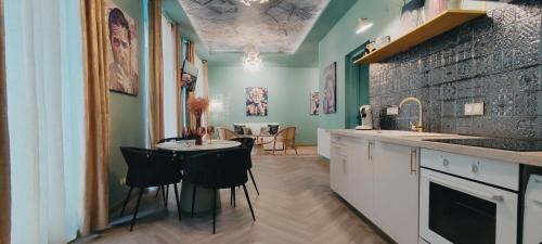 Bagneres-de-Bigorre Apartment | Appartements design - Uniques - Centre