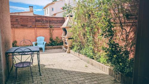 Sainte-Marie-la-Mer Apartment | Appartements dans résidence Avec piscine - Mer à 500m
