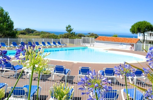 Chateau-d'Olonne House | Appartements Residence DE Lestran