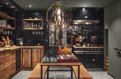 Graslin - Commerce Apartment | Appartements Place Royale - Maisons du Monde Hôtel & Suites
