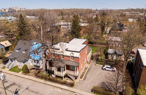 Longueuil Apartment | Appartements Saint-Alexandre