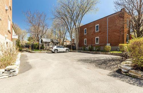 Longueuil Apartment | Appartements Saint-Alexandre