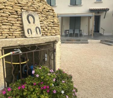 Chateauneuf-du-Pape Apartment | Appartemment chez Arlette