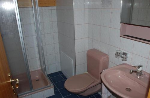 Ravaisch Apartment | Appartment & Taxi Tirana