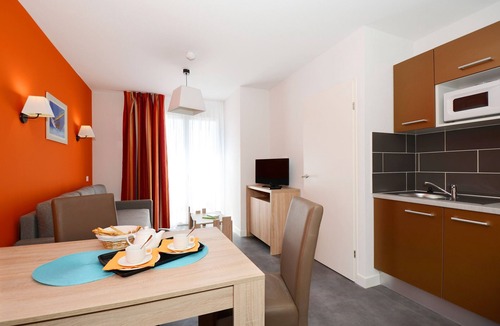 Sete Condo | Apparts Communicants Climatisés ! Près de la Plage