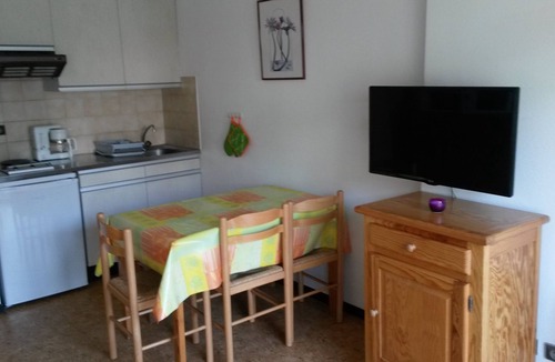 Vielle-Aure Apartment | Apparts Proche des Commerces, et Télécabine, Plein sud , Cour Fermée, Parking,