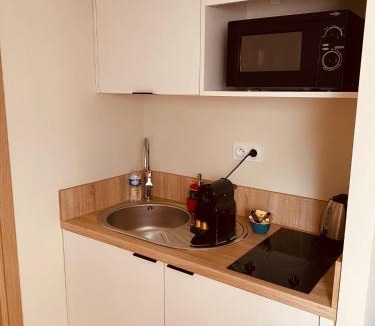 Saint-Helier Apartment | Apparts' Rennes BnB Solferino