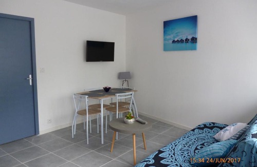 Chateau-Malo Apartment | Appartsand