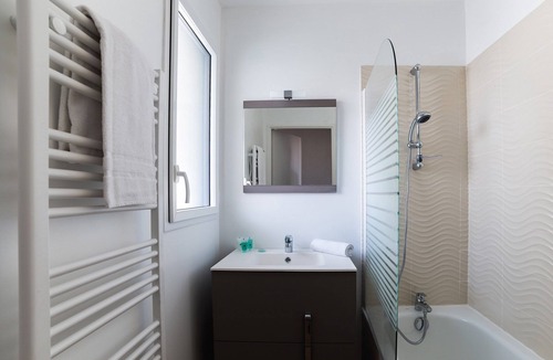 Biscarrosse Plage Hotel | Appartt Abordable 150m de la Plage