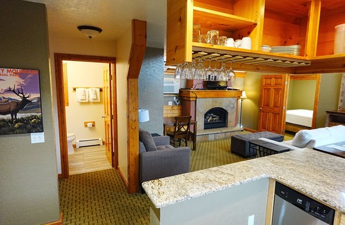 Estes Park Hotel | Appenzell Inn