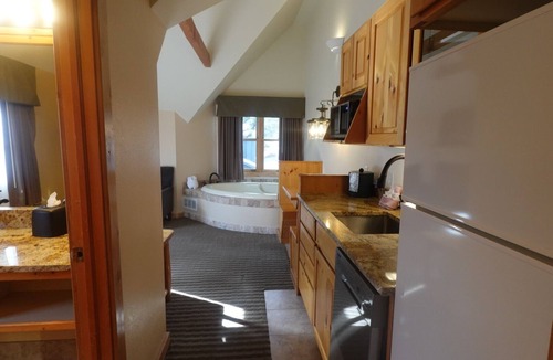 Estes Park Hotel | Appenzell Inn