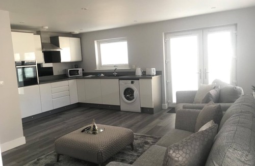 South Galson Apartment | Appin Apartment