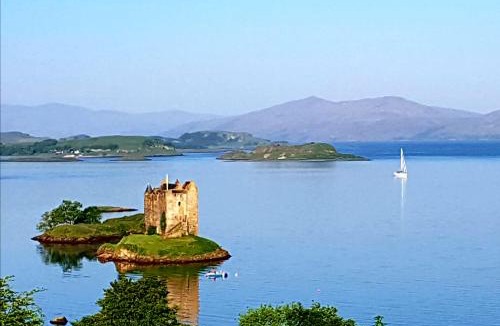 Appin House | Appin Bay View