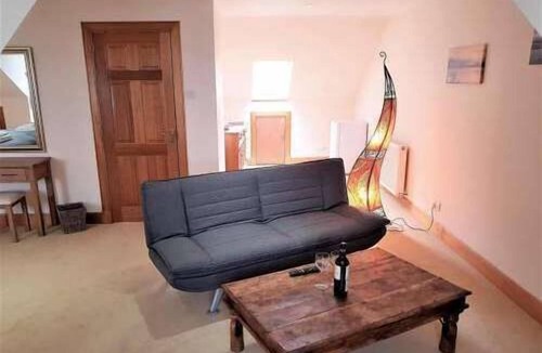 Appin House | Appin Bay View