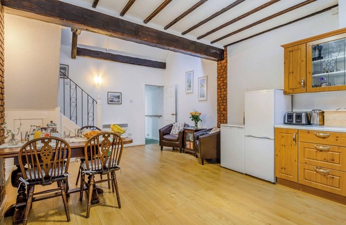 Weston-super-Mare Cottage | Apple Cottage-UK37361