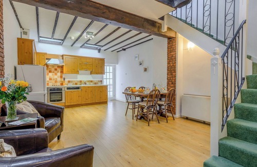 Weston-super-Mare Cottage | Apple Cottage-UK37361