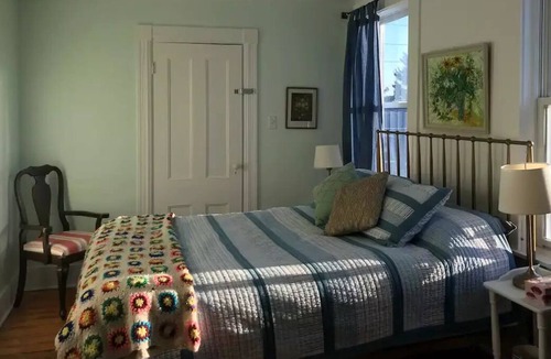 Lunenburg County Cottage | Apple Cove Cottage