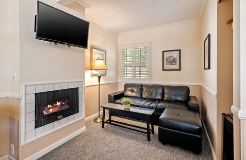 San Luis Obispo Hotel | Apple Farm