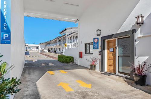 Stanthorpe Hotel | Apple & Grape Motel