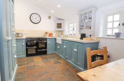 Ottery St Mary Cottage | Apple Mill