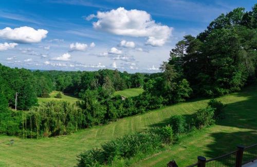 Banks County House | Apple Pie Lodge - Modern Luxury