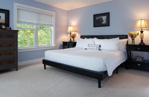 Boalsburg Bed & Breakfast | Apple Pony Inn