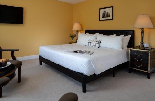 Boalsburg Bed & Breakfast | Apple Pony Inn