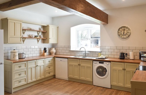 Middlewich Cottage | Apple Tree Barn- UK40791