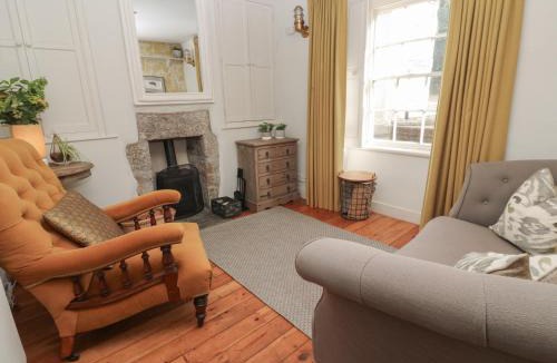 Gweek House | Apple Tree Cottage