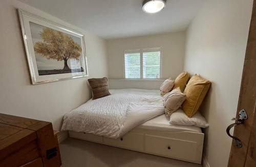 Irstead House | Apple Tree Cottage