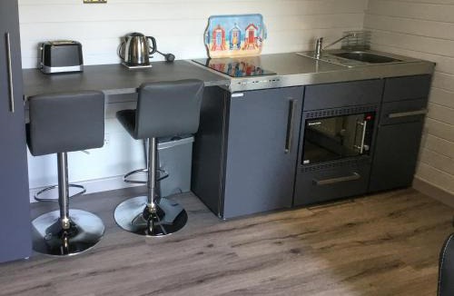 Lake House | Apple Tree Cottage