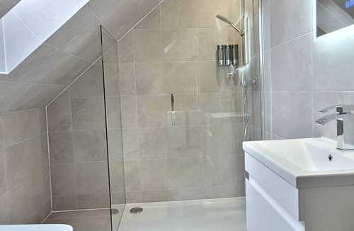 Tadley Bed & Breakfast | Apple Tree Place B&B