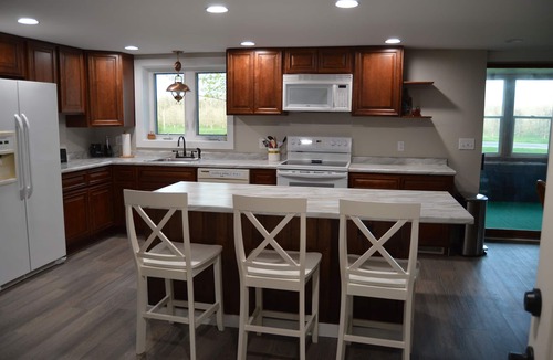 Sodus House | Apple View- Quiet, handicap accessible country home!