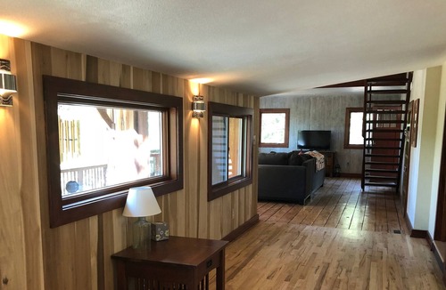 Jacksonville Cabin | Applegate Valley Getaway!