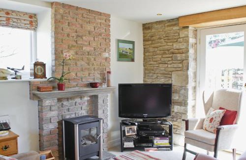 Honley House | Appleshine Cottage