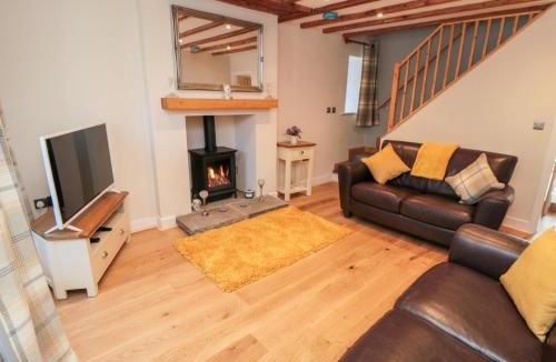 West Heslerton House | Appletree Cottage