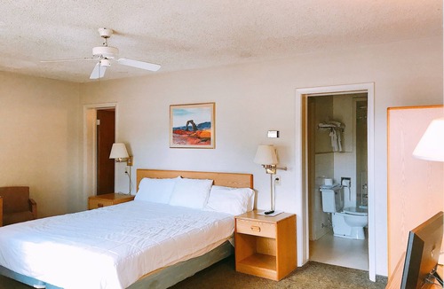 Richfield Hotel | Appletree Inn