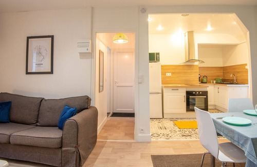 Appoigny Apartment | ★APPOIGNY ★2 BEDROOMS ★GARDEN ★PARKING