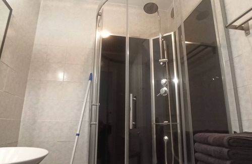 Ambilly Apartment | APPRENTICE AMBILLY